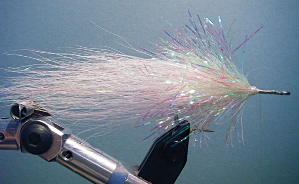 Tying the Electric Deceiver