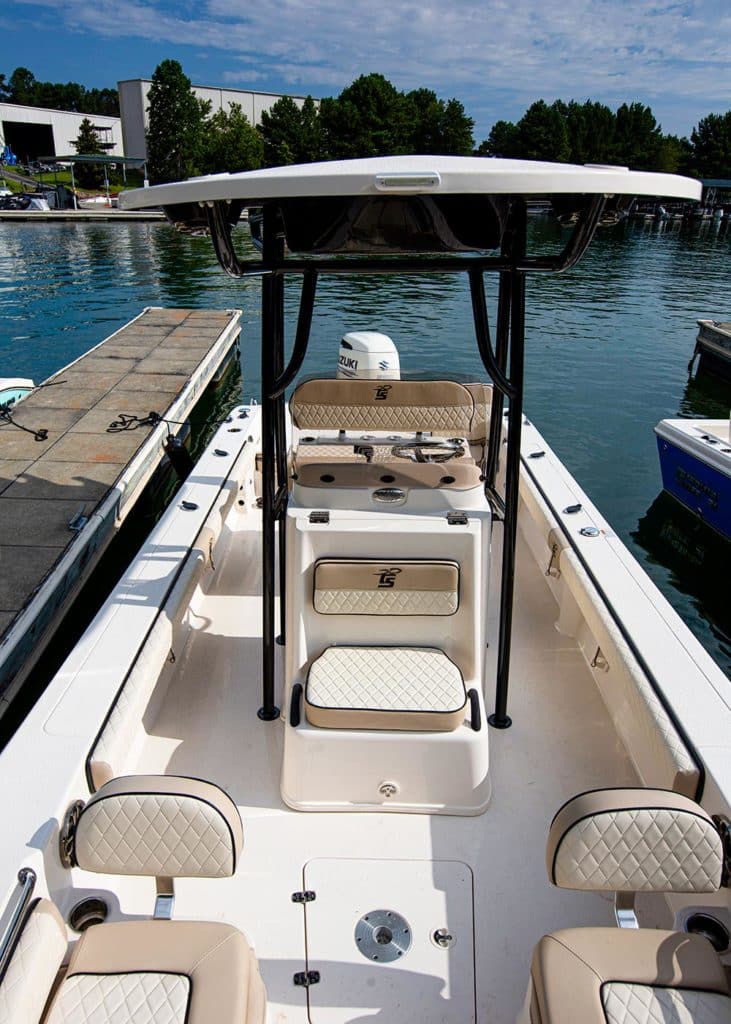 Carolina Skiff 26 Ultra Elite: 2020 Boat Buyers Guide