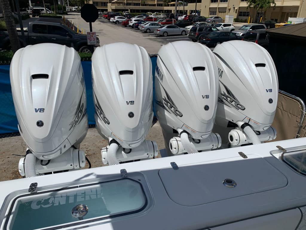 Contender 44CB with quad outboards