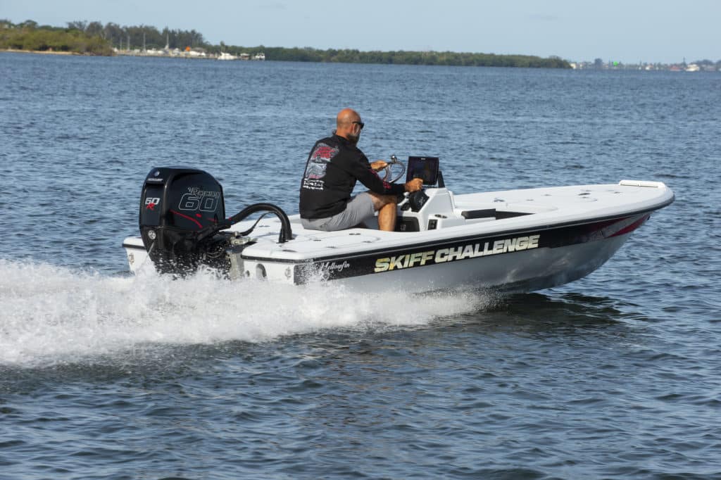 Yellowfin 17CE skimming across the bay