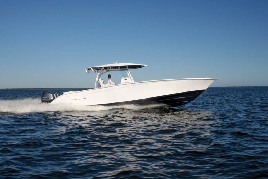 Cape Horn 36XS running offshore for fishing