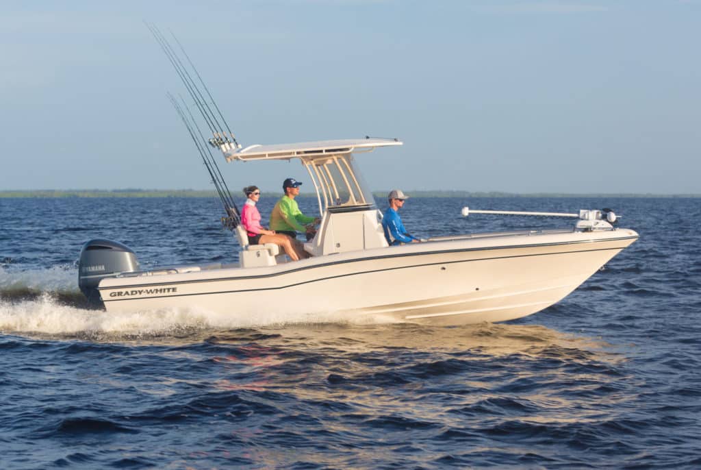 Grady-White 251 CE trolling offshore