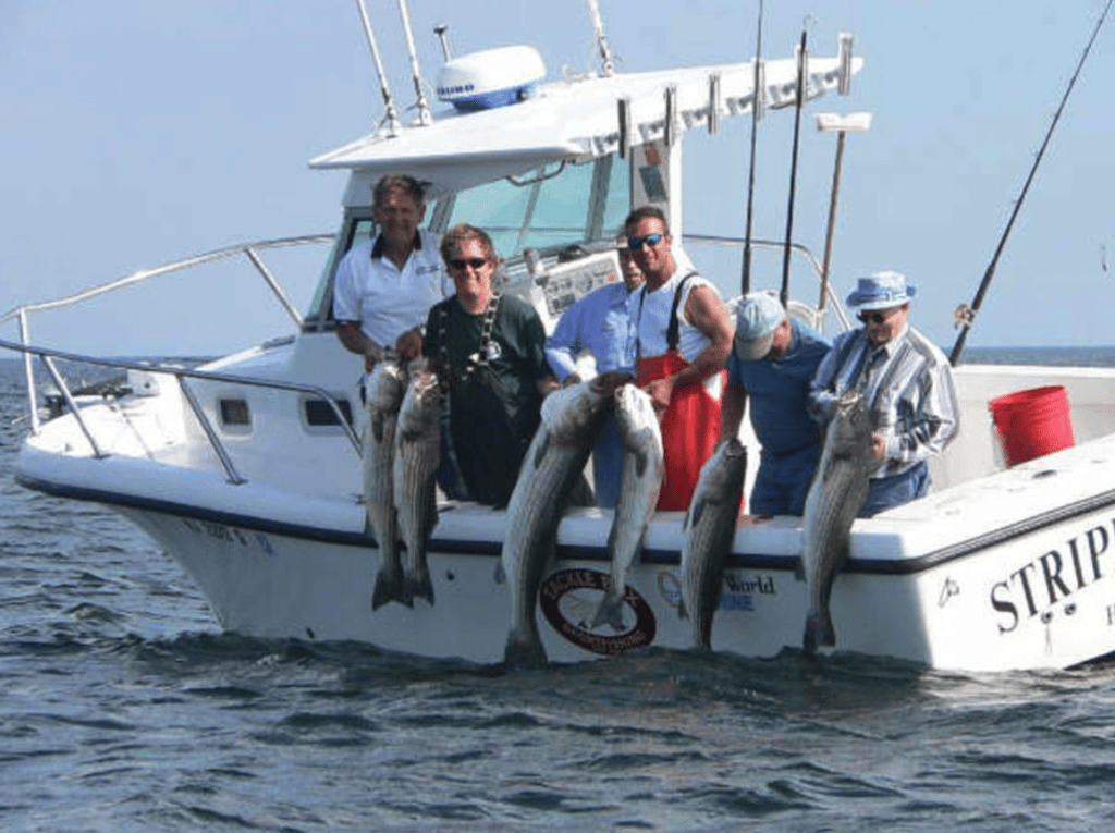 Holding up multiple stripers boatside