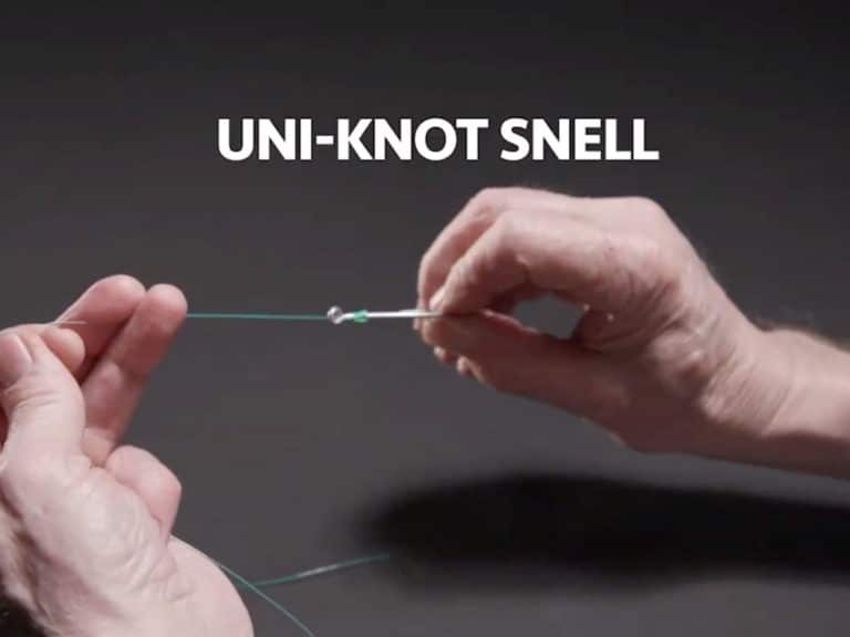 Uni-knot snelling a hook