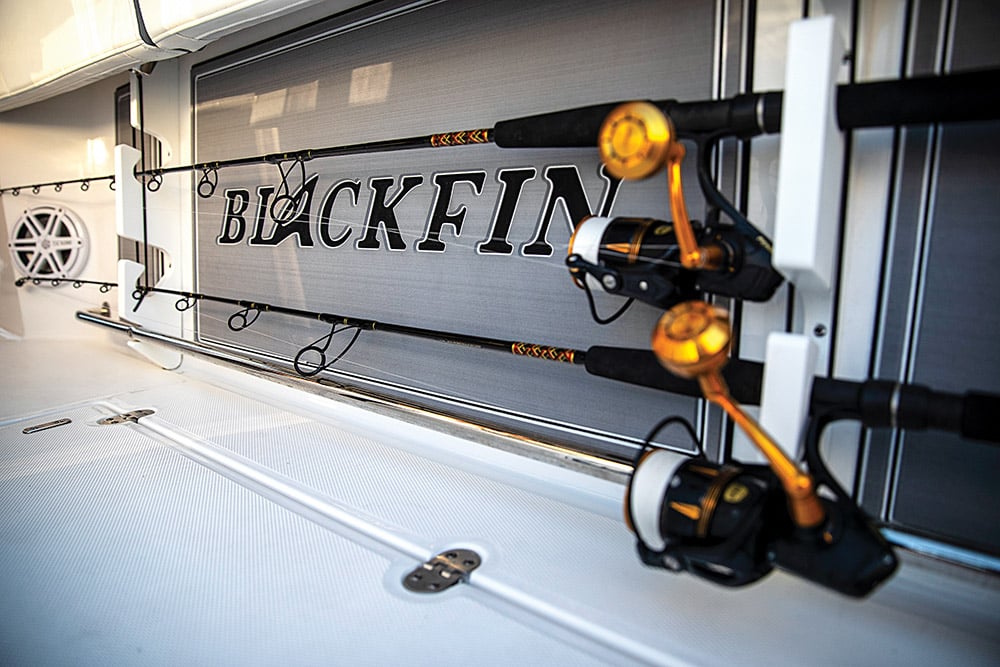 Blackfin 332CC rod storage