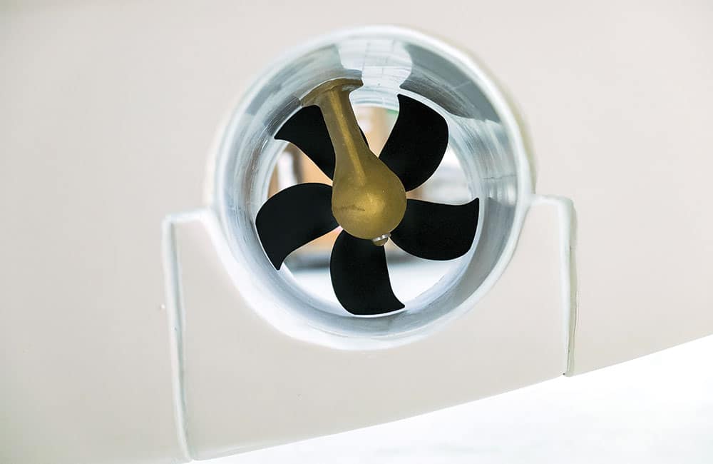bow thruster on boat
