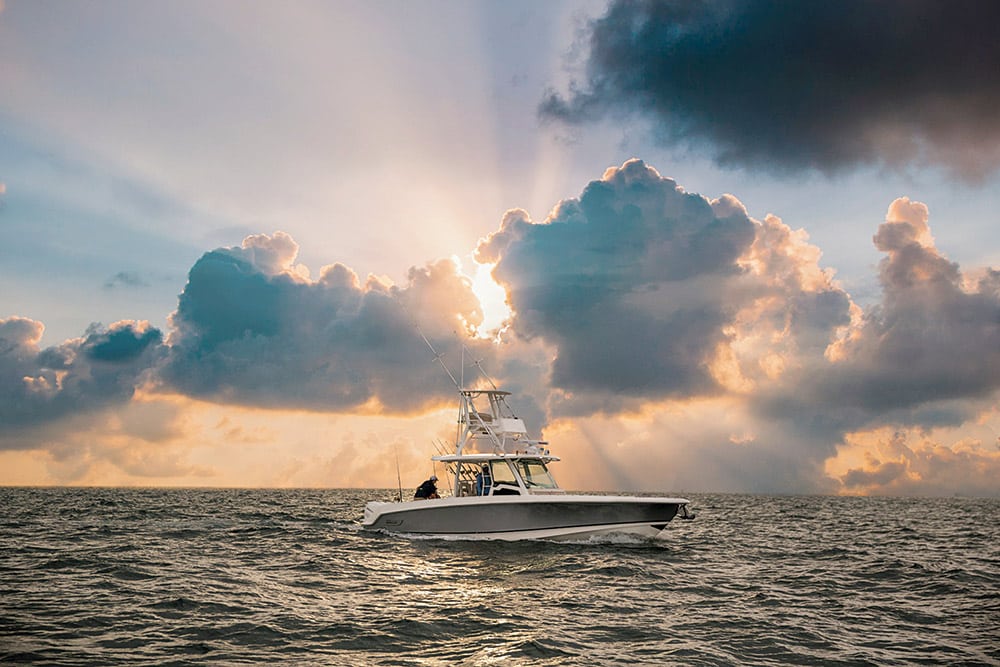 Boston Whaler 380 Outrage