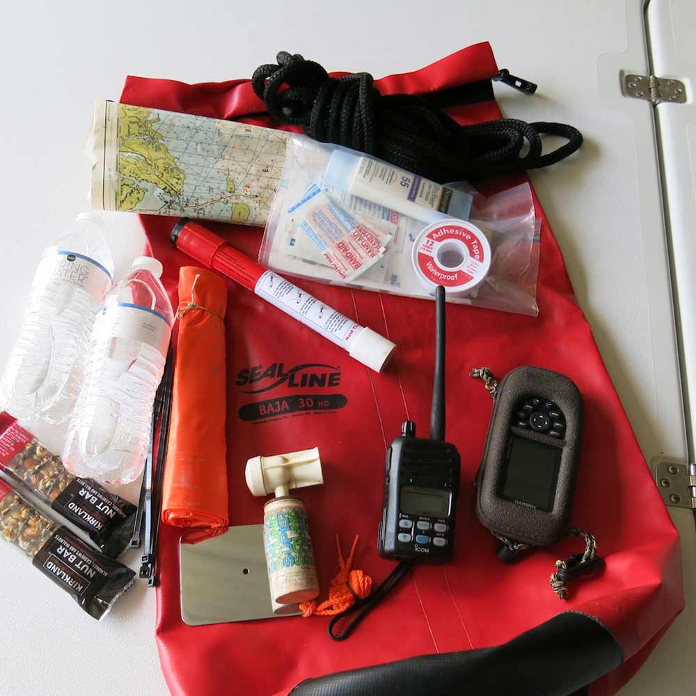 9 Ditch-Bag Items for a Fishing Emergency