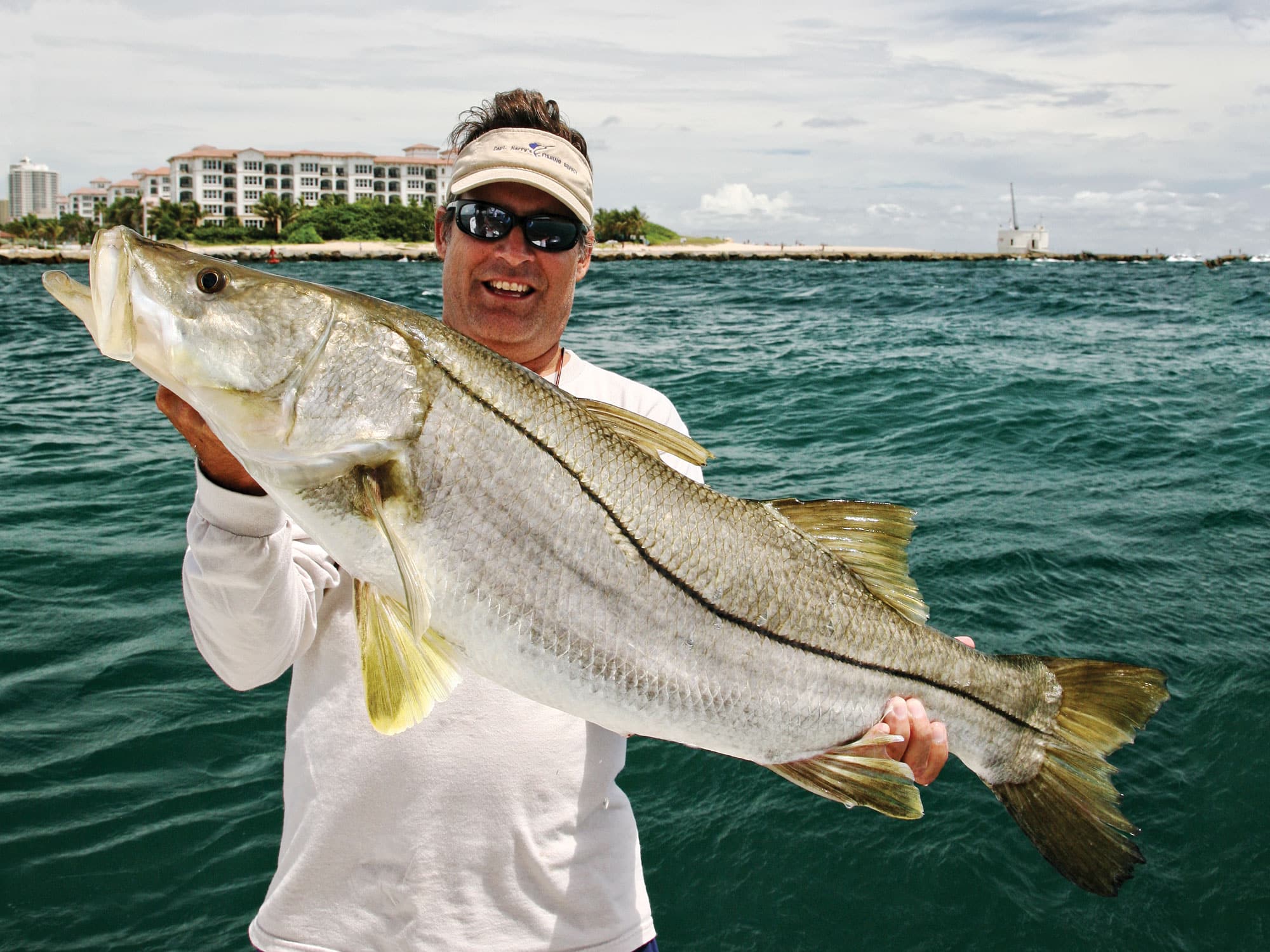 Canal fishing with NLBN lures!  Land based snook fishing 