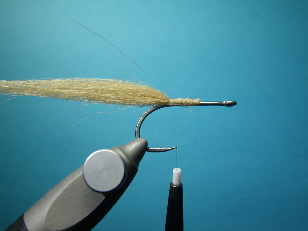 Tying the Hoo Fly  Salt Water Sportsman