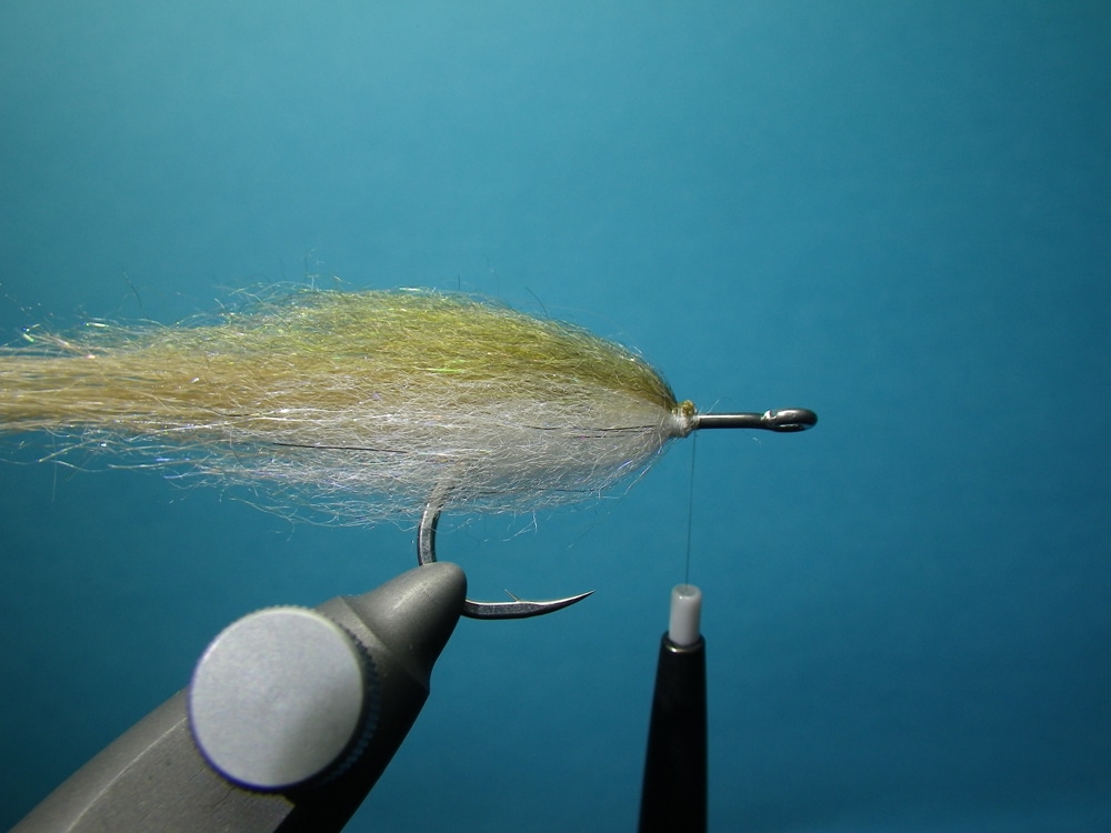 Tying the Hoo Fly