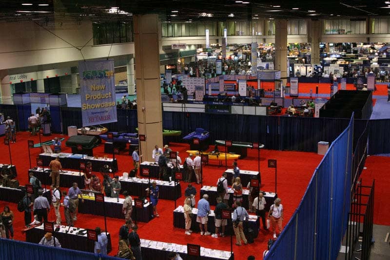 icast 2012 floor _02.jpg