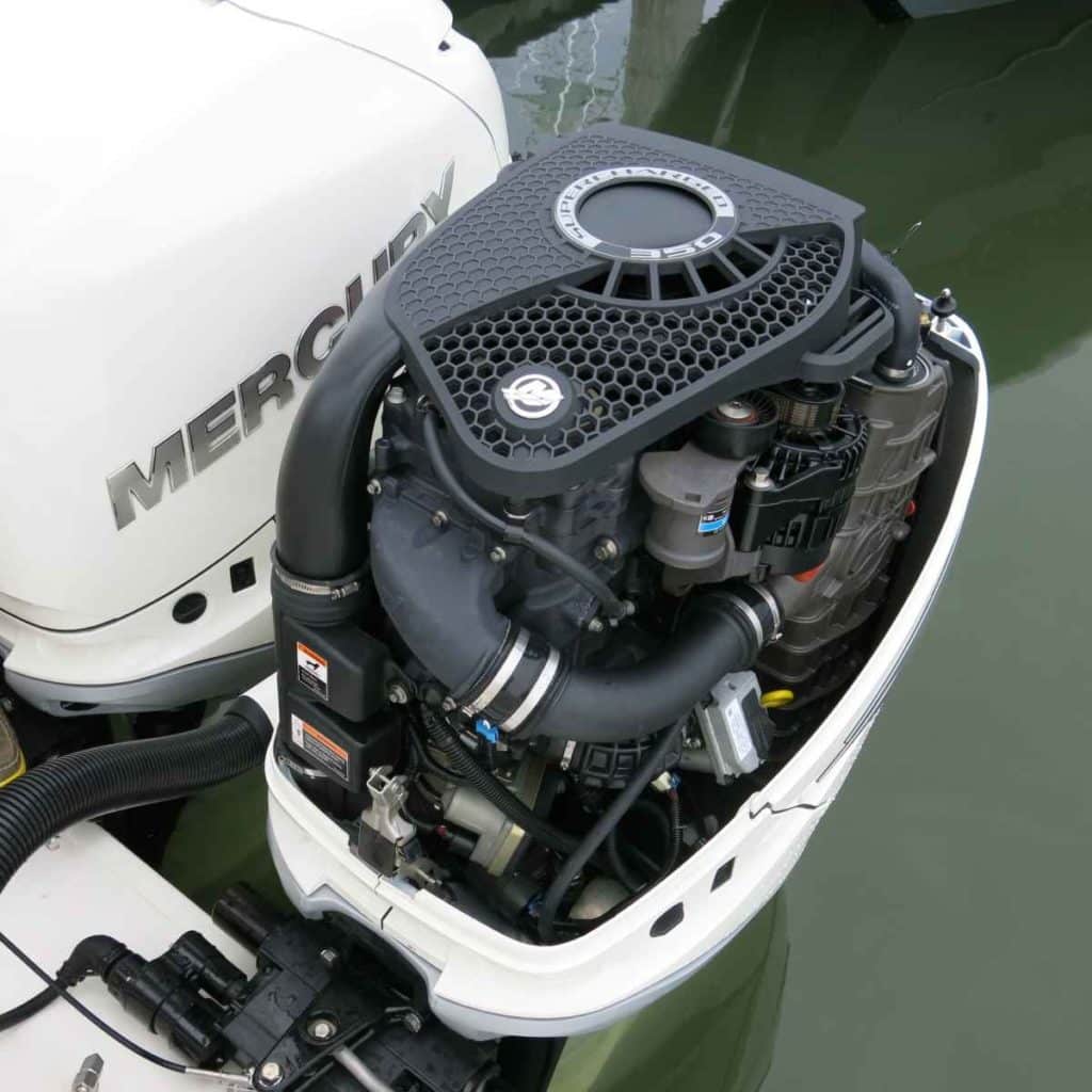 outboard motor