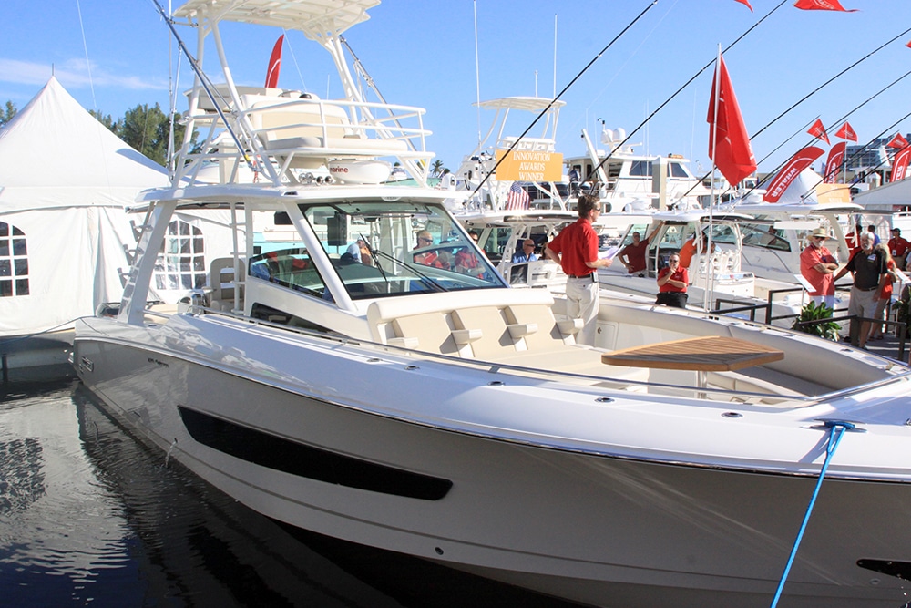 Boston Whaler 420 Outrage - Ft. Lauderdale Boat Show - 3