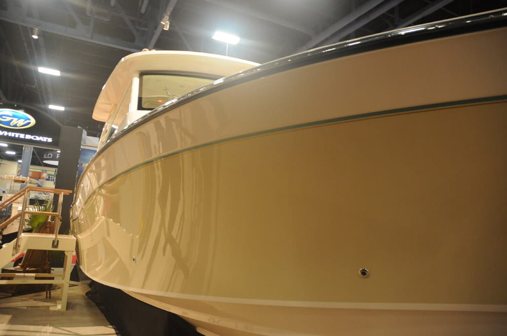 miami-boat-show-2013-offshore-02.jpg
