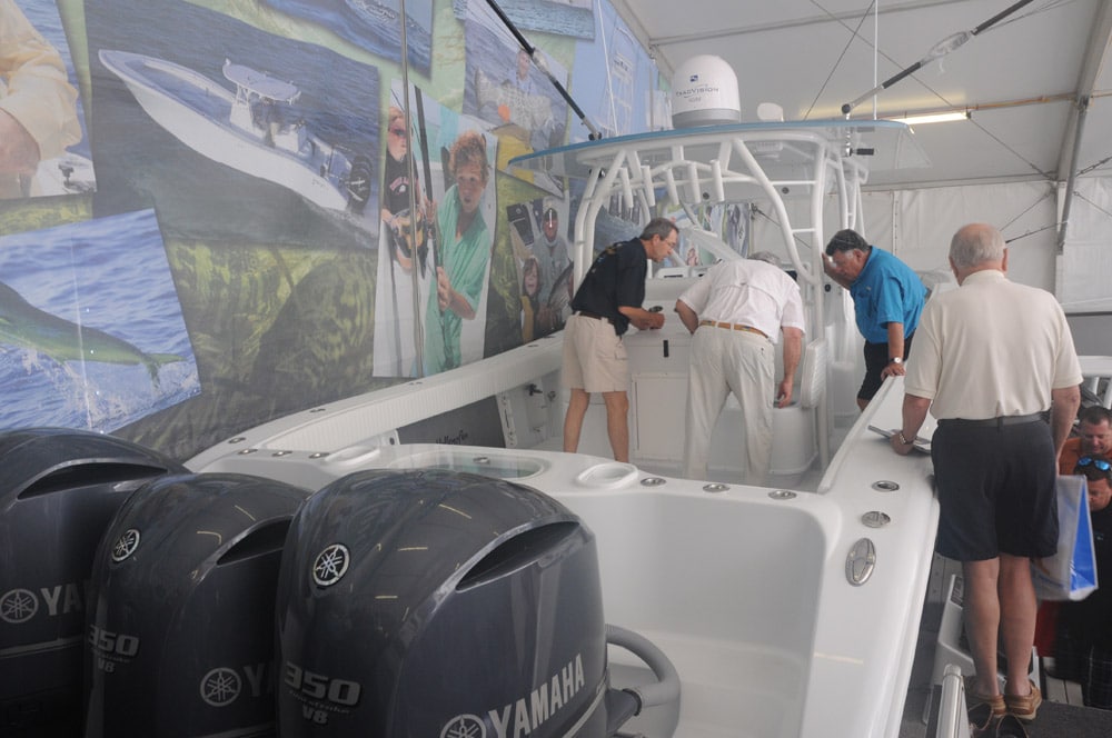 miami-boat-show-2013-offshore-53.jpg
