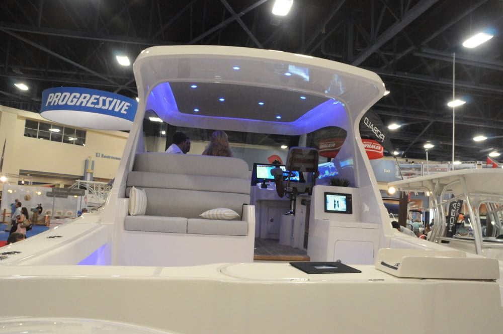 miami-boat-show-2013-offshore-68.jpg