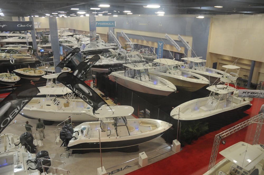 miami-boat-show-2013-pics-01.jpg