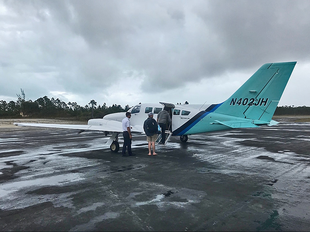 Boarding Air Flight charter