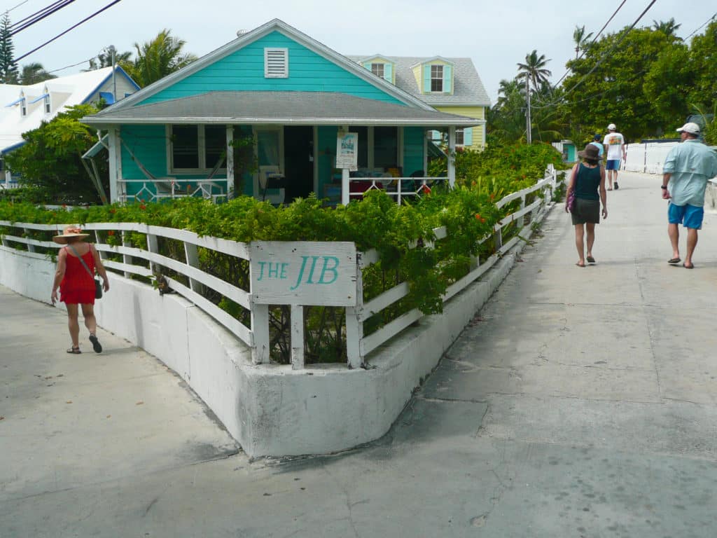 A fork in the road providing access to Hopetwon's harborside restaurants and small shops and similar establishments down the center of town.