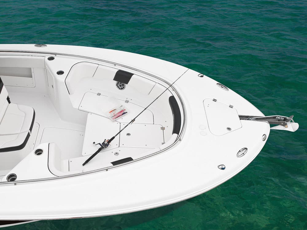 Robalo R302 Boat Review Test