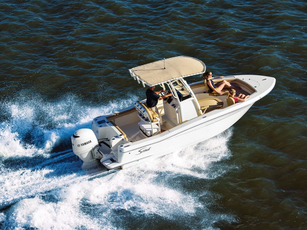Top new boats of 2017 - Scout 215 XSF