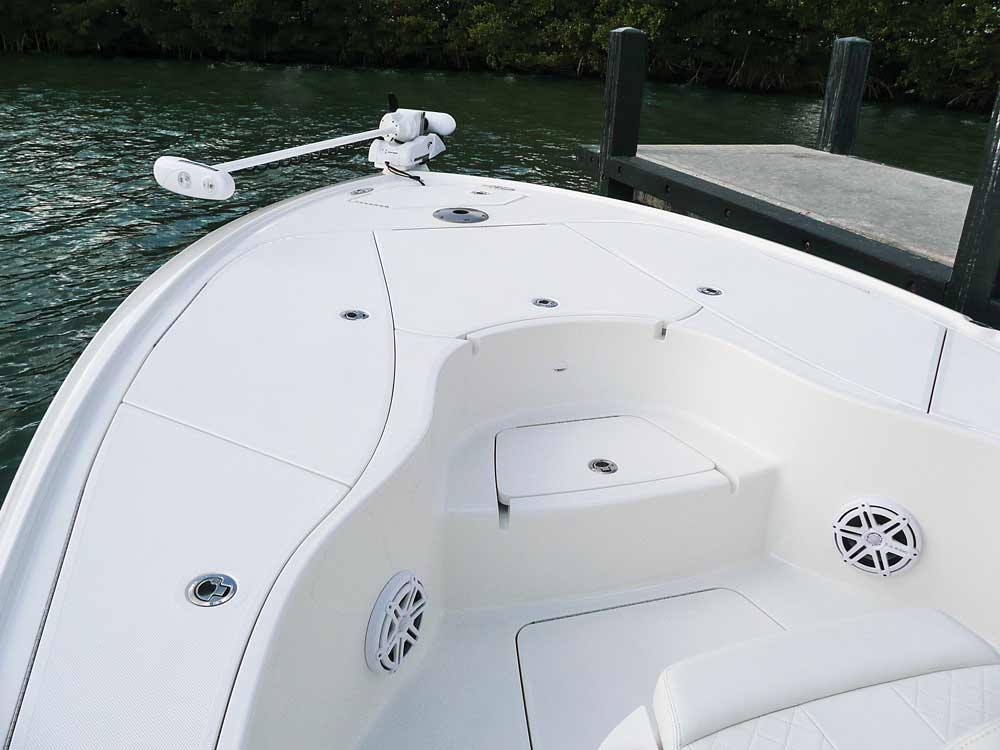 SeaVee 270Z Boat Test Review