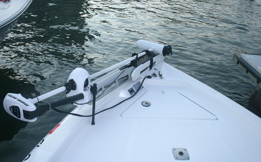 skeeter22bay_bow.jpg