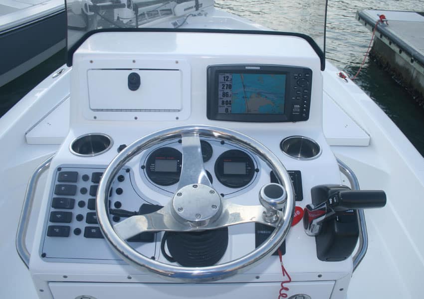 skeeter22bay_console.jpg