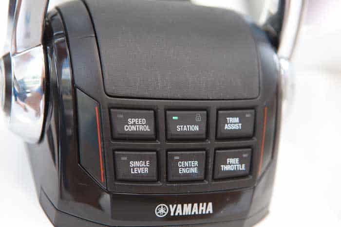 yamaha-helm-master-13.jpg