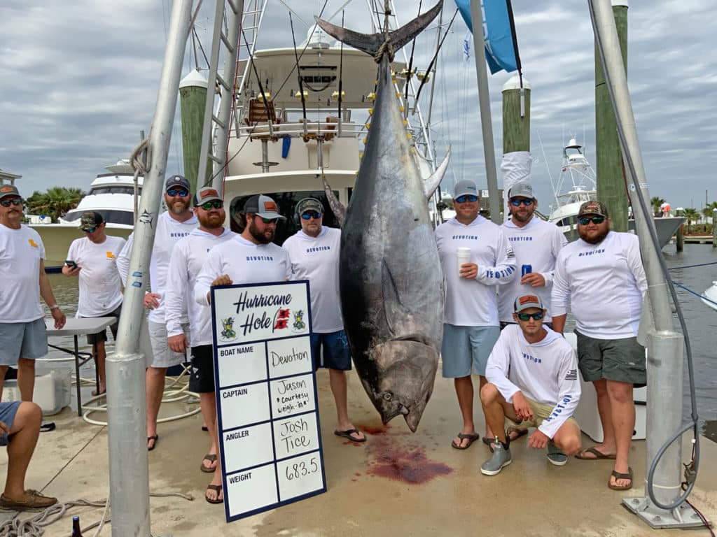 Devotion crew with huge bluefin tuna