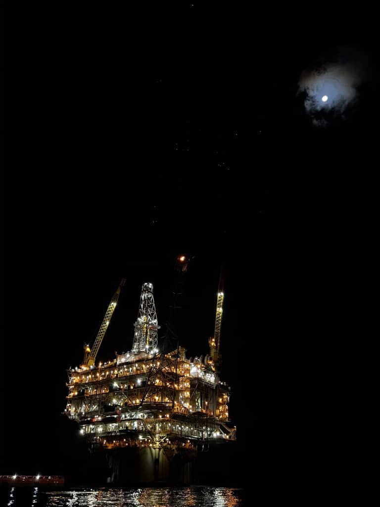 oil rig