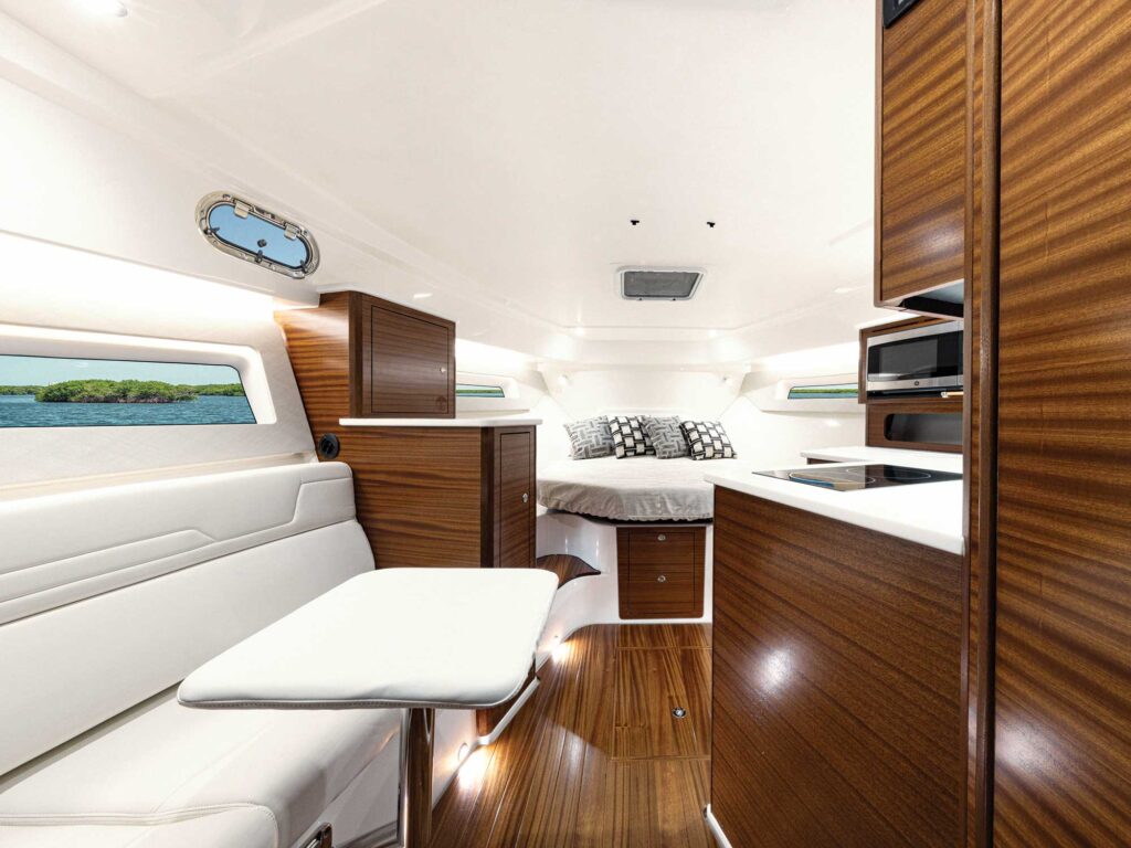 Pursuit OS 405 cabin