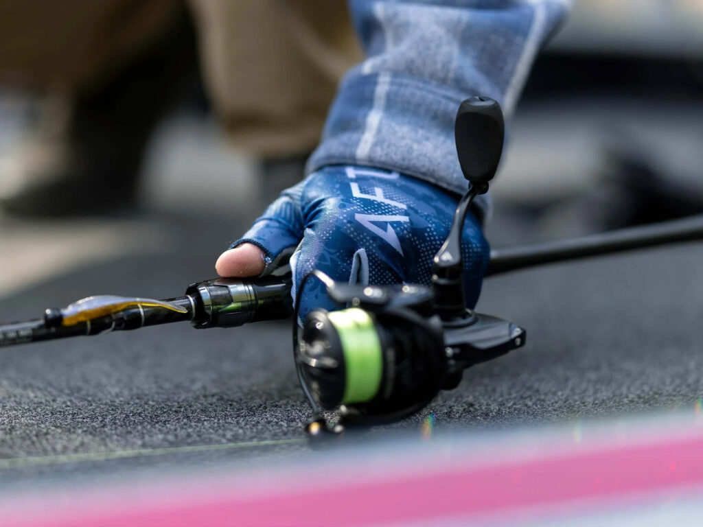 AFTCO Solblok Fishing Sun Gloves