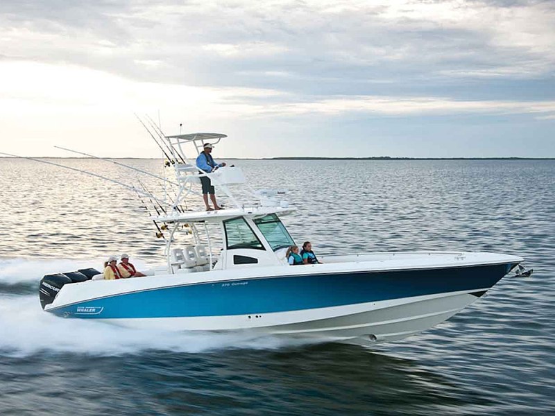 Boston Whaler 370 Outrage