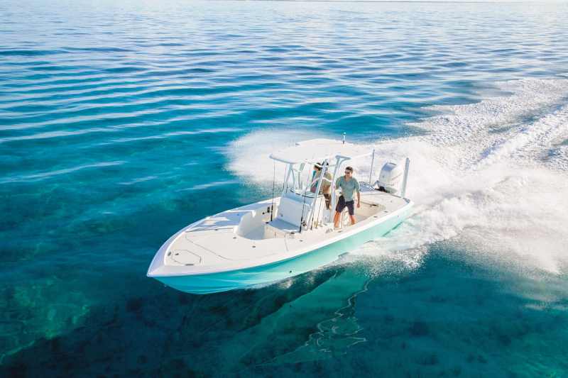 Quick specs. LOA: 27"0'  Beam: 9'1"  Fuel Capacity: 116 gal  Max HP: 450