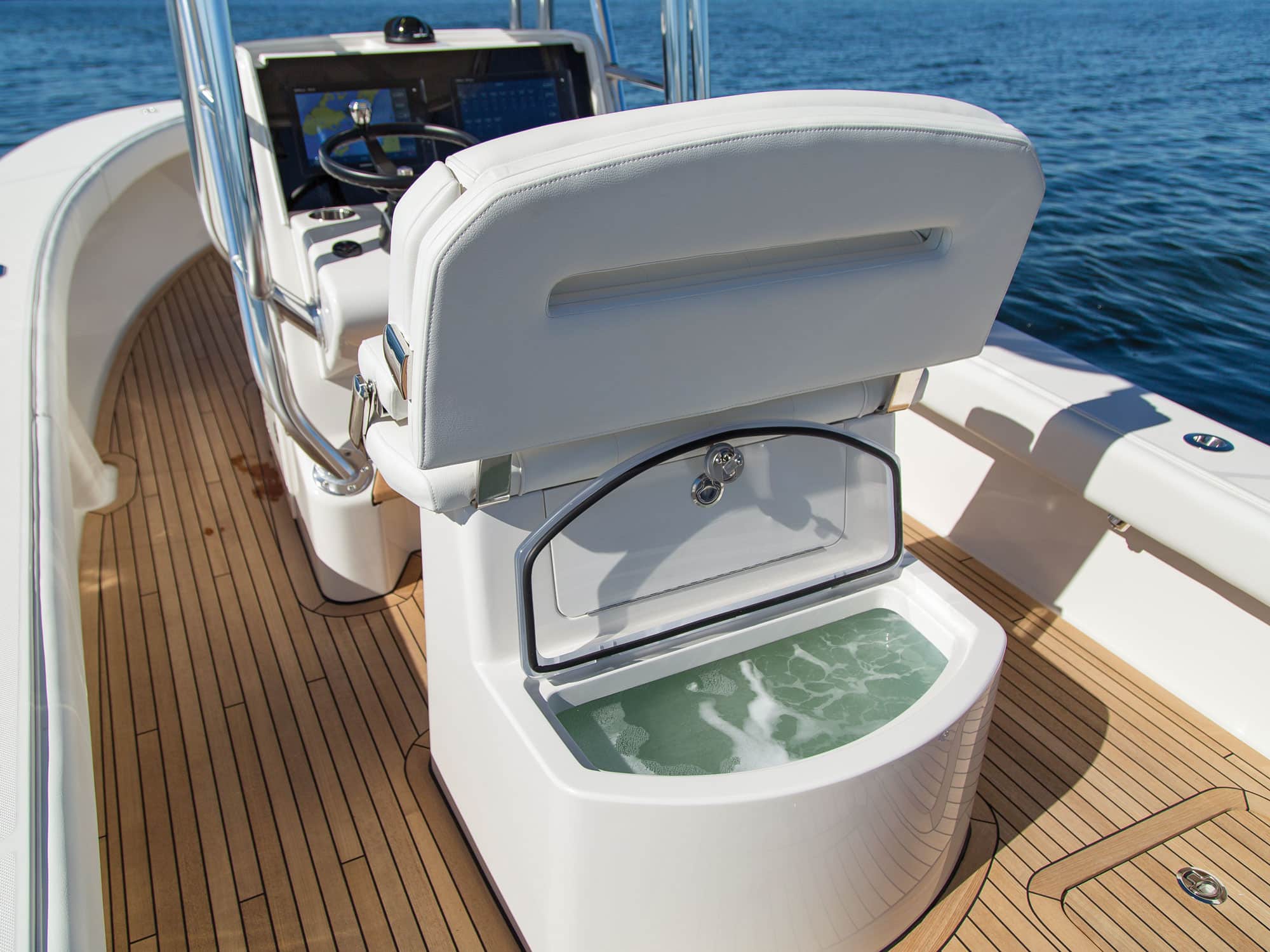 Jupiter 25 Jupiter Marine, Jupiter 25 Bay | Salt Water Sportsman
