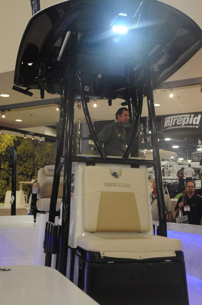 miami-boat-show-2013-inshore-08.jpg