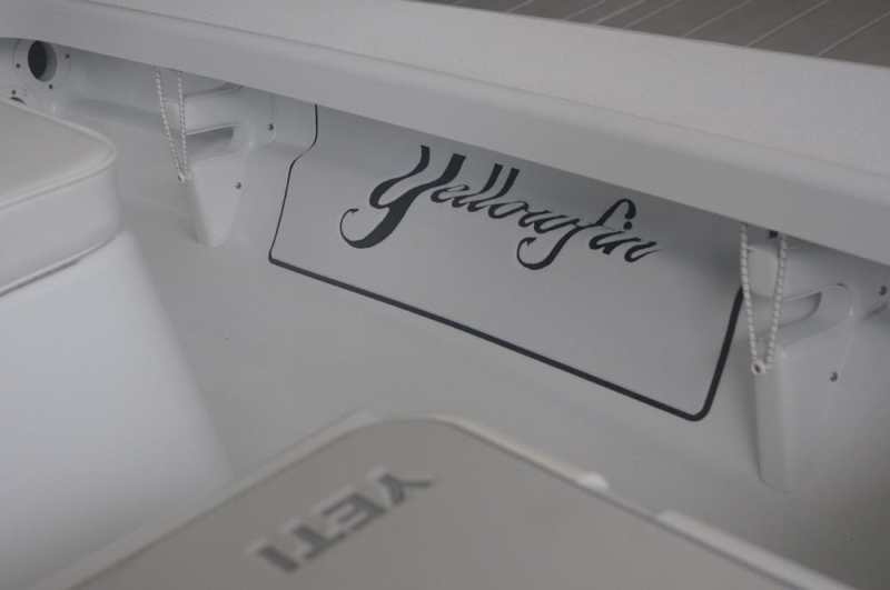 miami-boat-show-2013-inshore-20.jpg