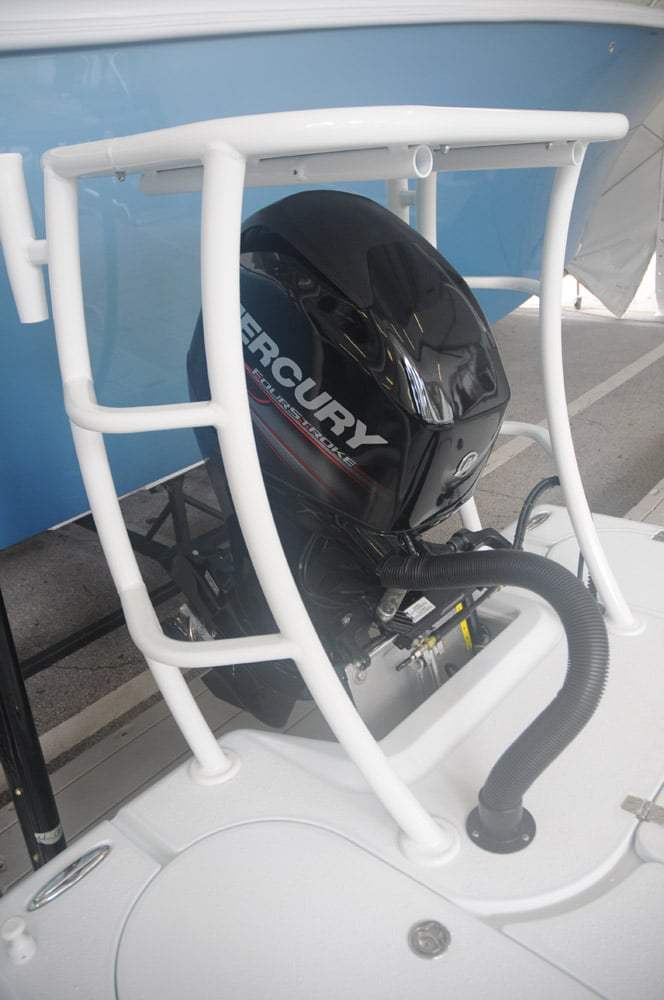 miami-boat-show-2013-inshore-21.jpg