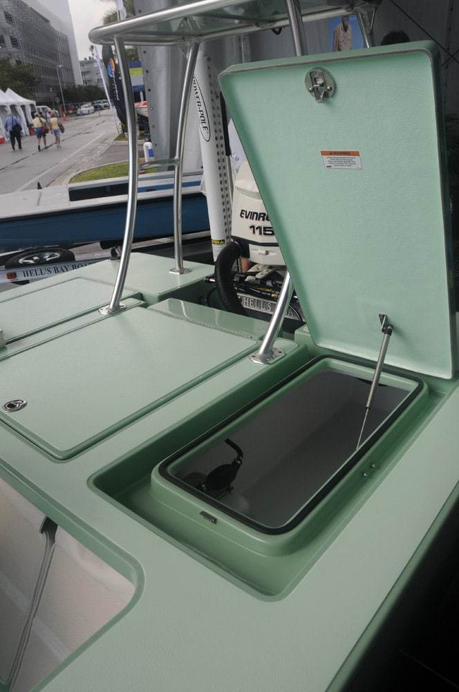 miami-boat-show-2013-inshore-46.jpg