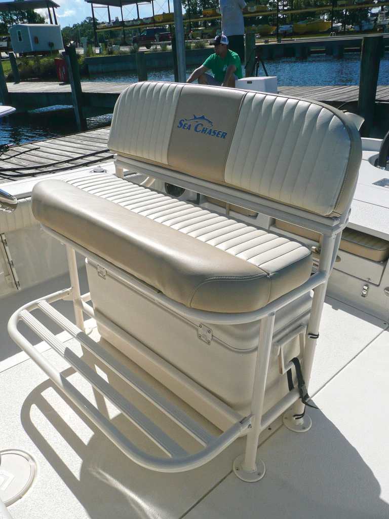 Sea Chaser 26 LX Boat Review