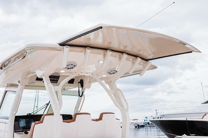 Scout 355 LXF Boat Review