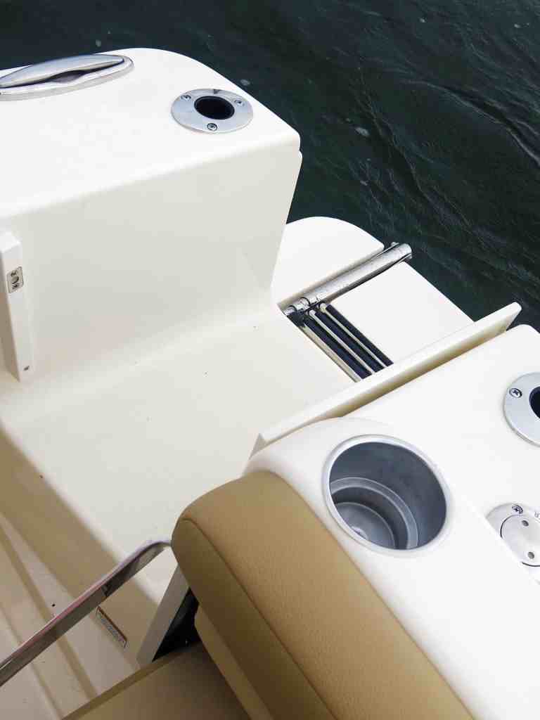 Scout 231 XSF Boat Review Test