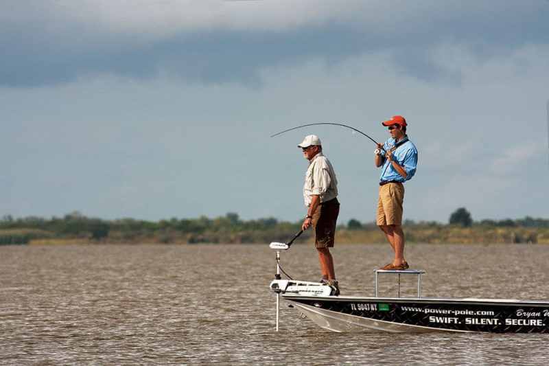 Side-scan Sonar, a fairly new feature available in some fish finders, provides a detailed look at underwater stretches on either side of the boat.