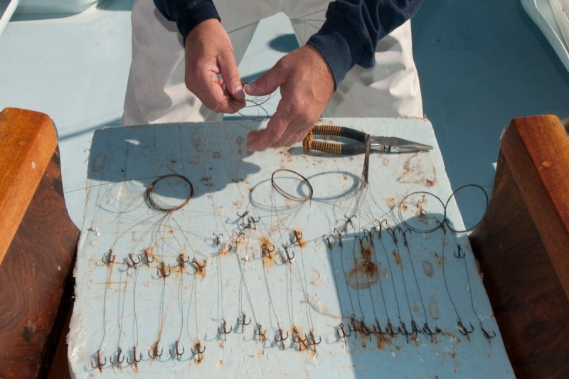wire-leader fishing tips