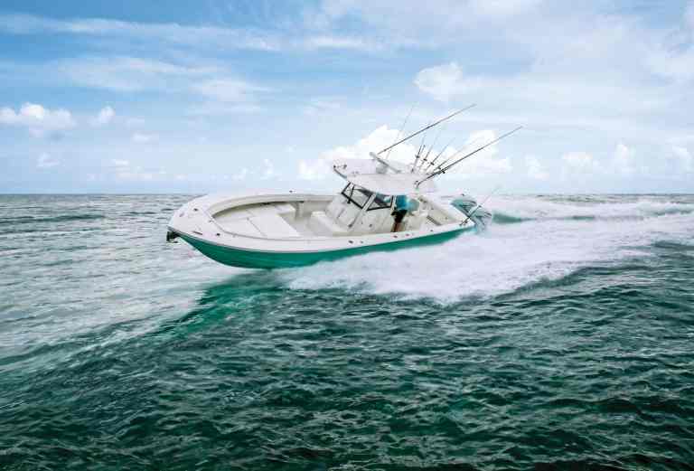 Regulator 34 turning offshore