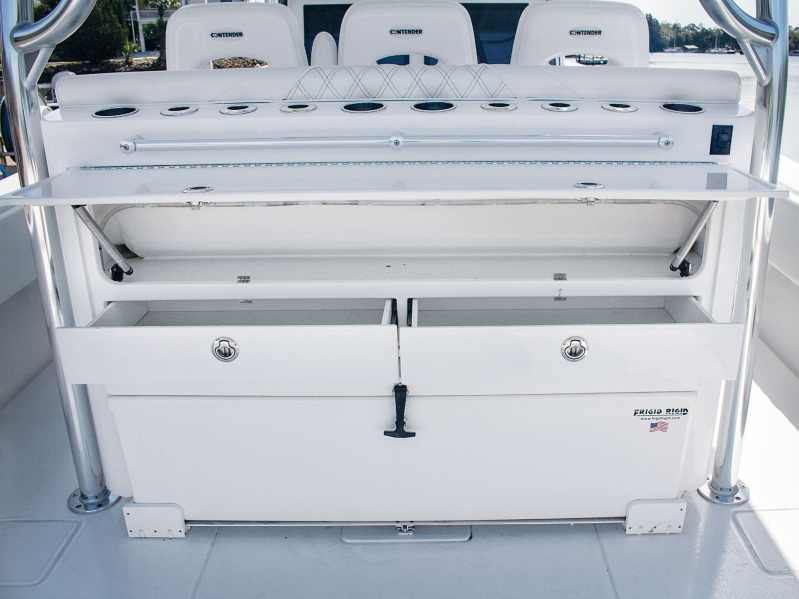 Contender 44CB tackle station