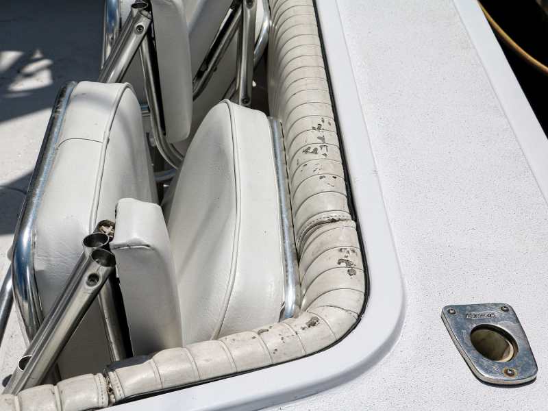 SWS0822-BT-Seats-1 Boat seats that need repairing
