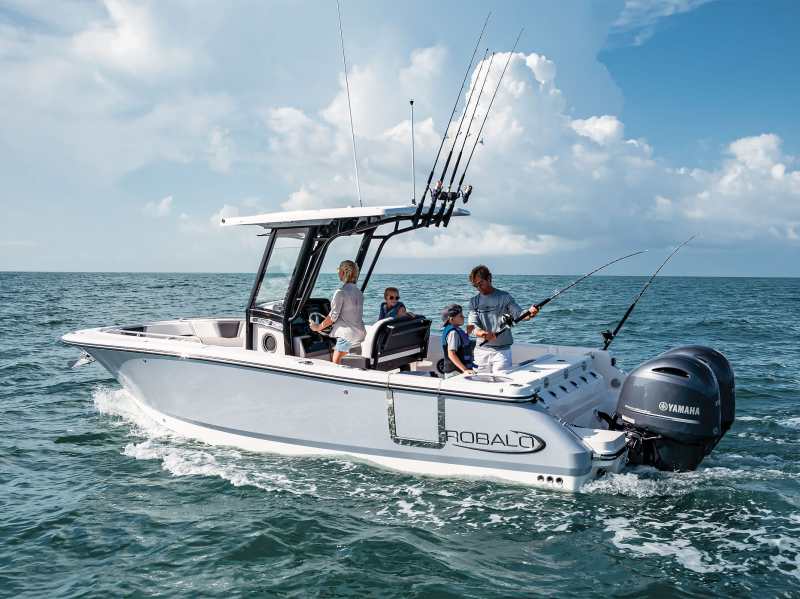 FBBG23-Robalo-Boats Robalo R250 trolling